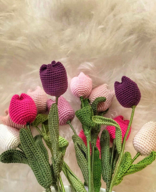 Celebrate Special Moments with Amigurumi Flowers